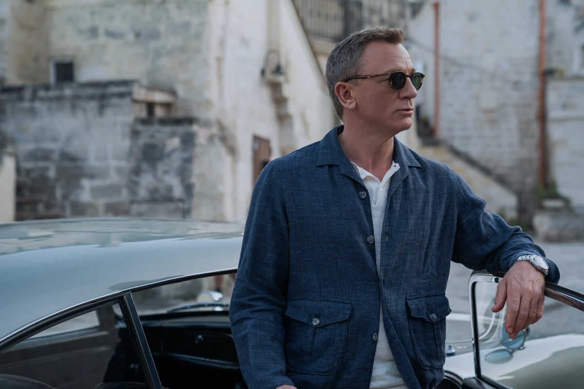 007 x Connolly