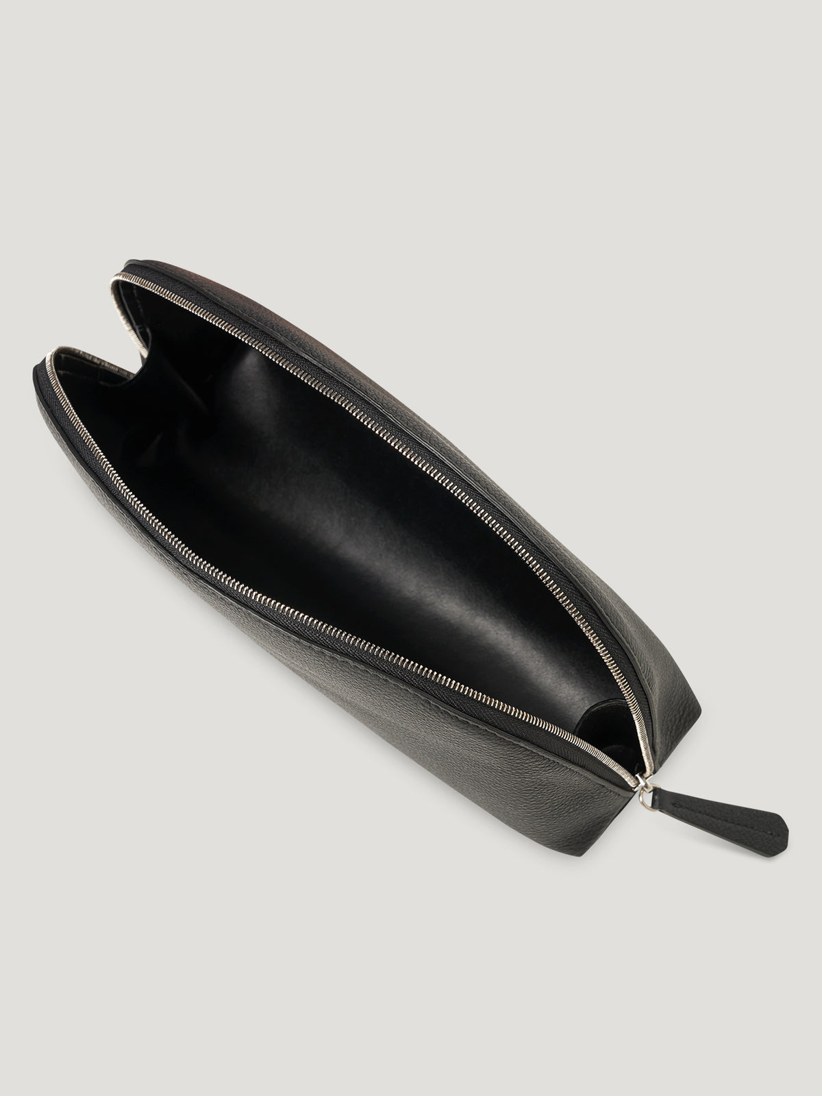 Black Large Travel Pouch - Connolly