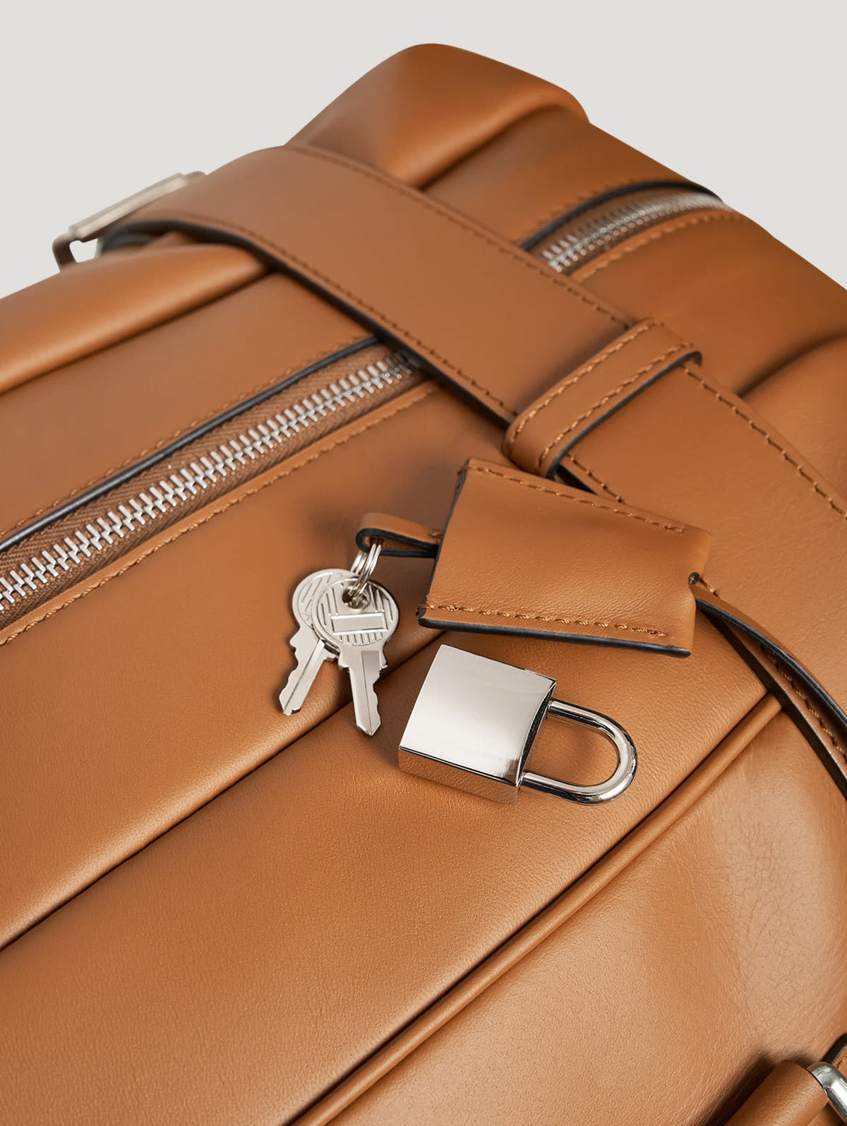 Dark Tan Sports Grip Bag with Badges - Connolly