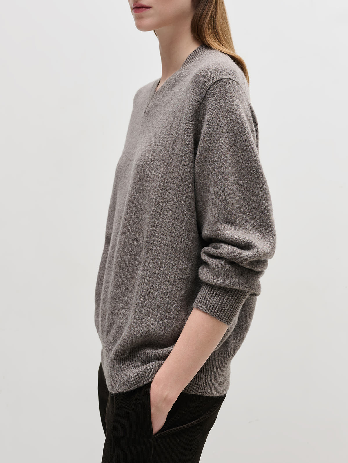 4 Ply Favourite V Neck Sweater - Connolly