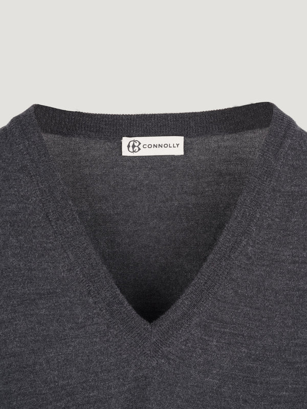 Connolly England | Charcoal Classic V-Neck
