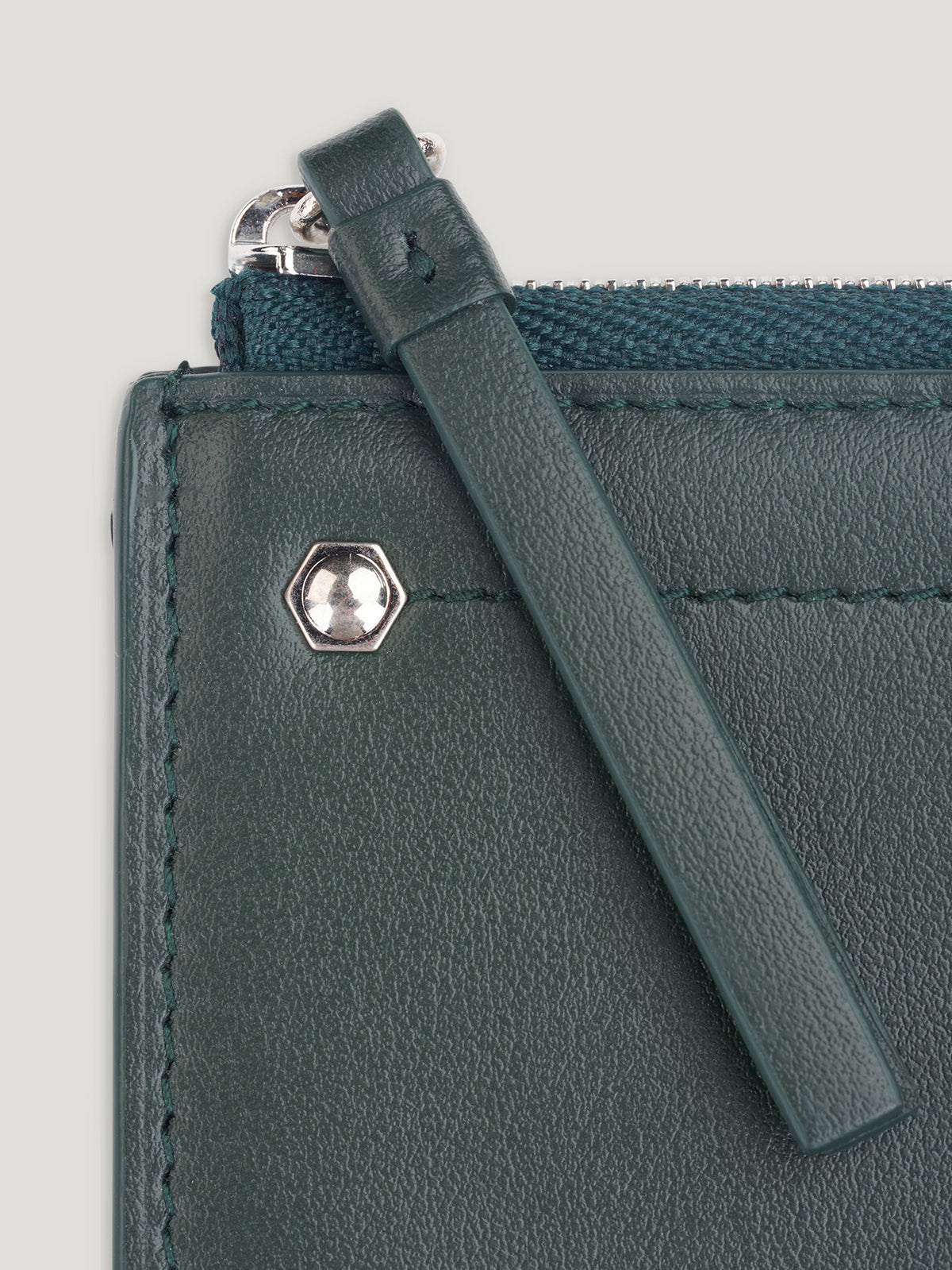 Connolly England | Dark Green Hex Half Medium Wallet 1945
