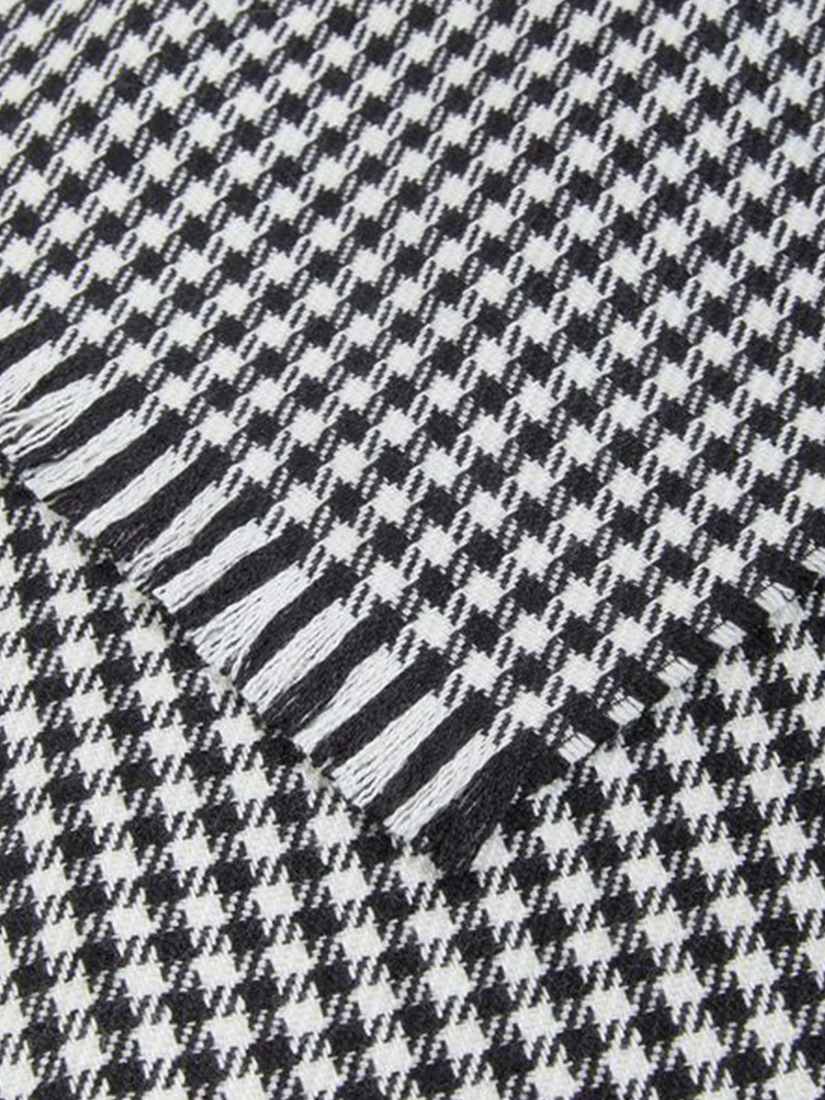 Connolly England | Black and White Shepherds Blanket