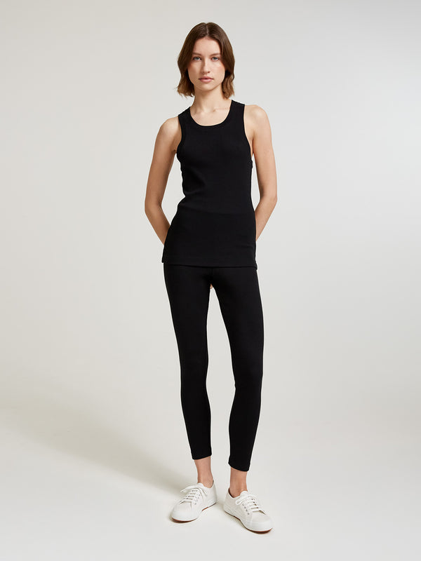 Black Travel Leggings