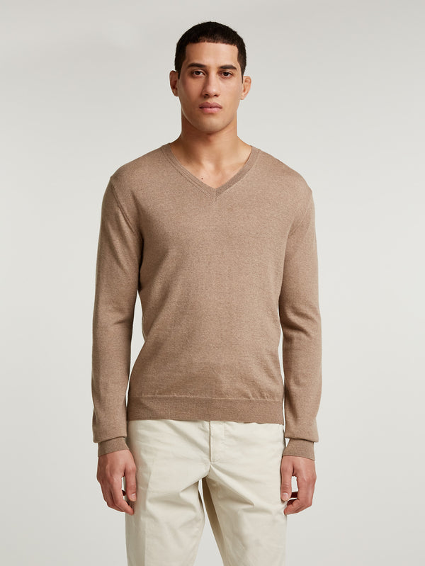 Dark Natural Rally V Neck