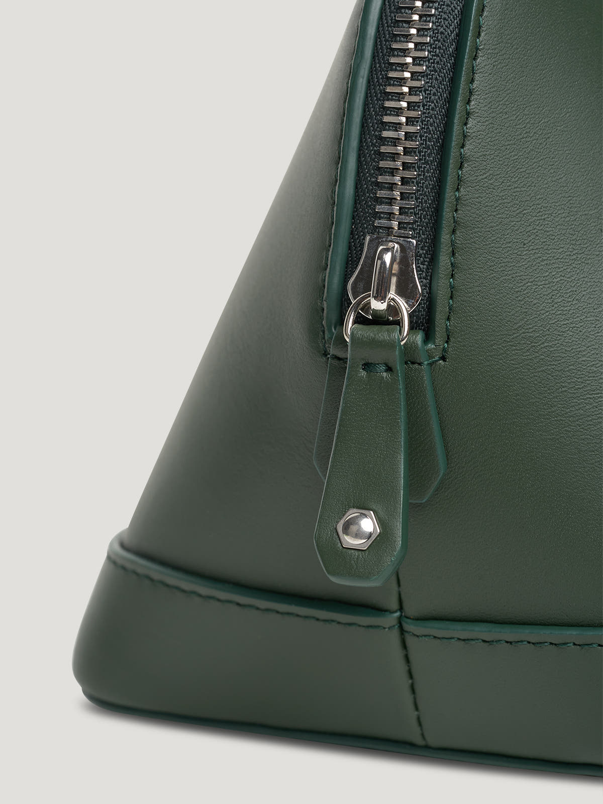 Green Small Washbag - Connolly