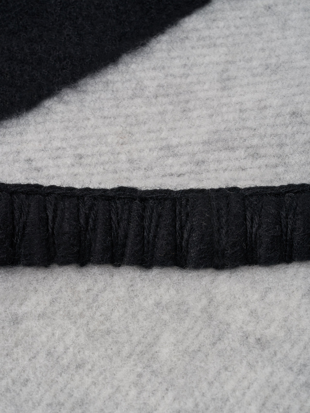 Black/White Connolly CB Blanket - Connolly