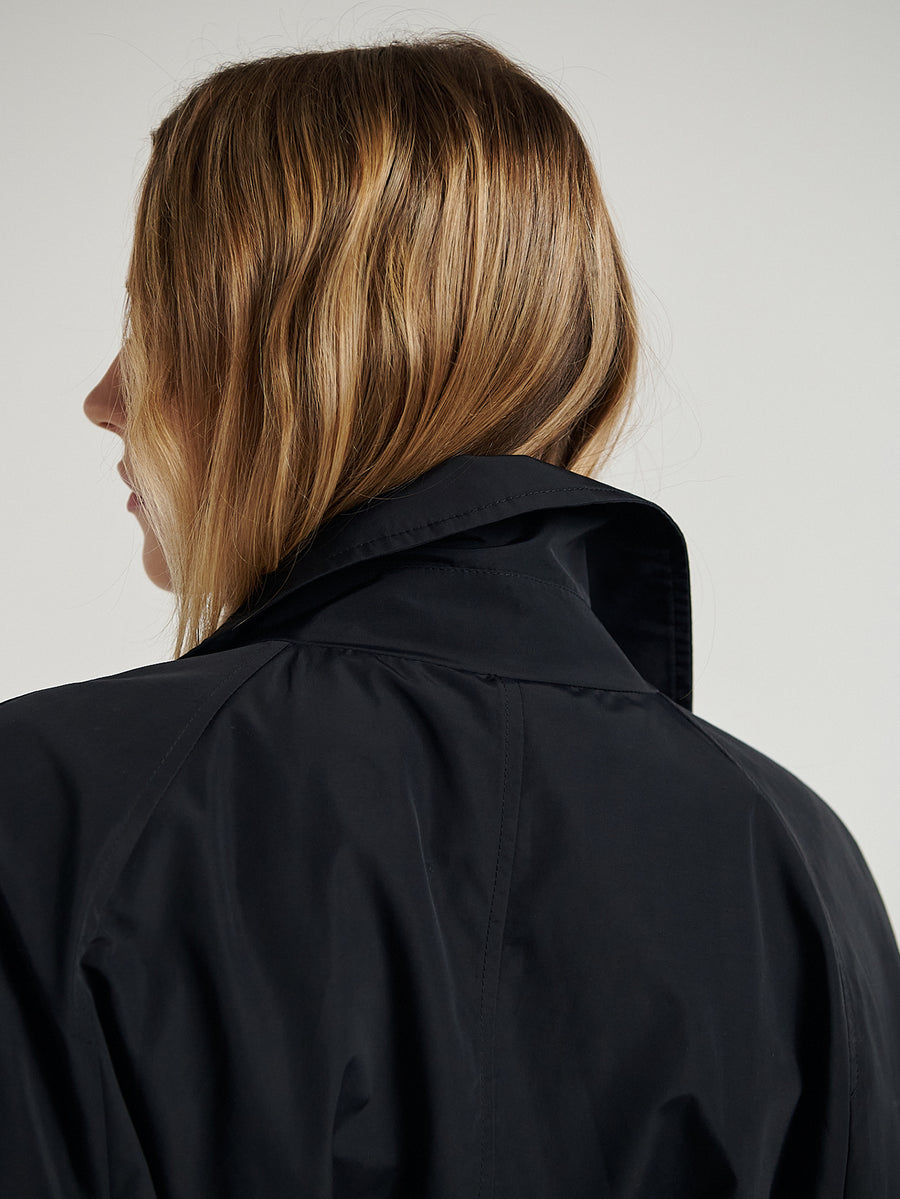 Black Manhattan Mac - Connolly