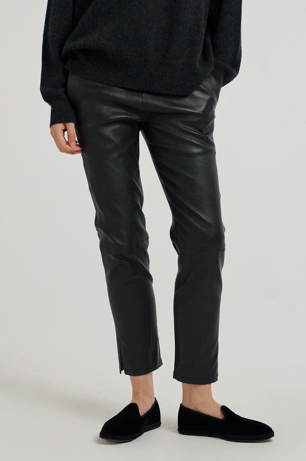 Black Jardin Trouser