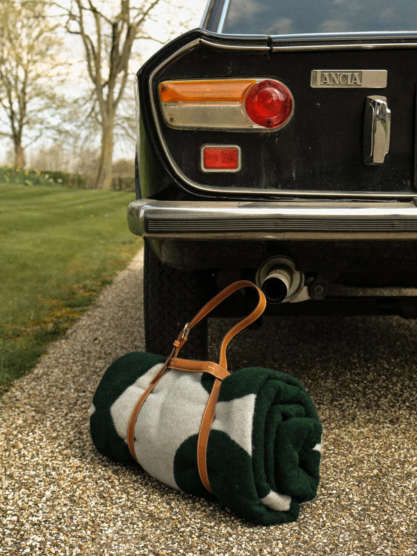 Picnic Blanket Holder - Connolly