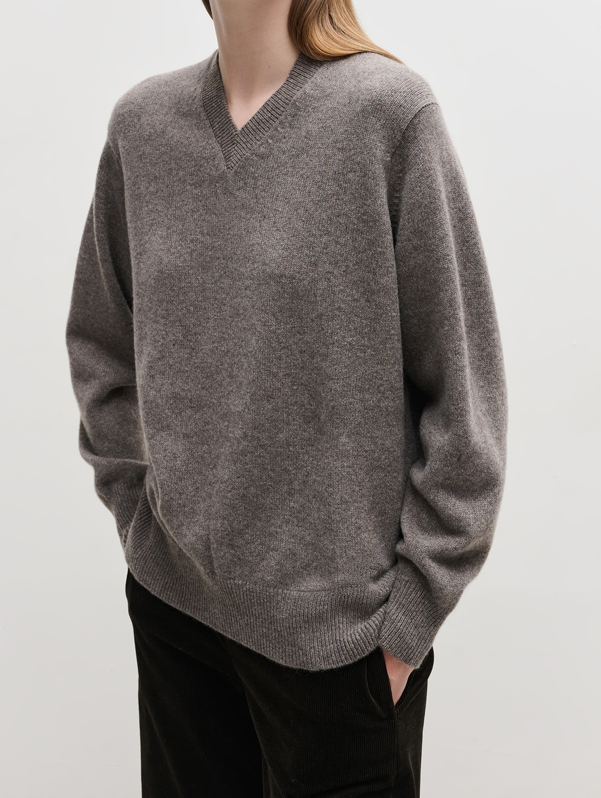 4 Ply Favourite V Neck Sweater - Connolly