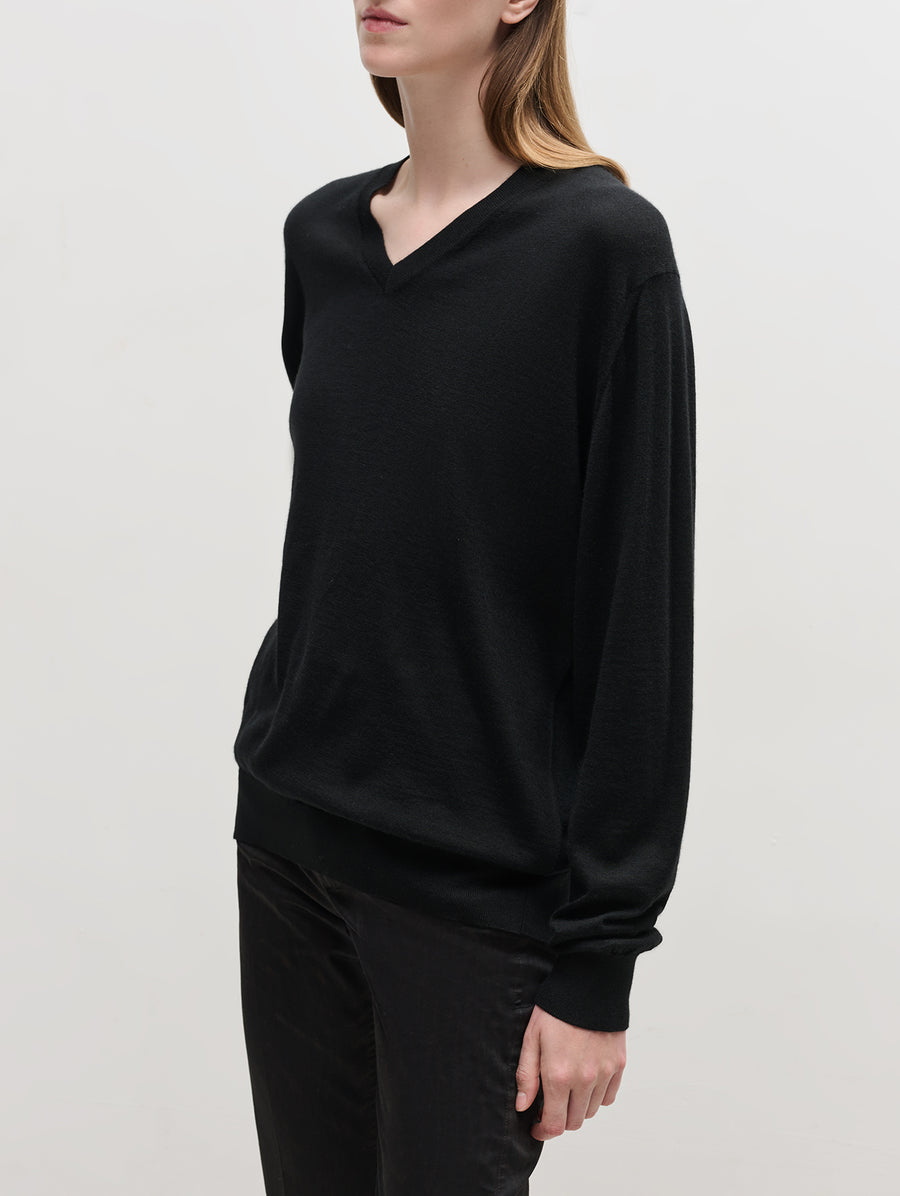Black Voile D'or V-Neck