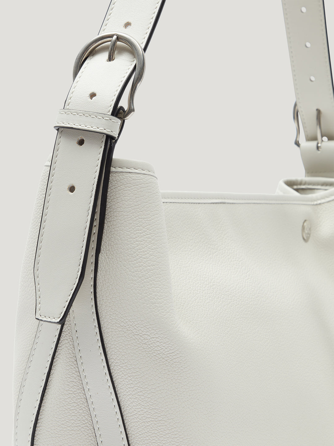 Off White Duffel Bag – TØTE
