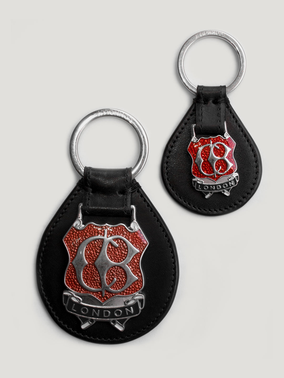 Key ring black outlet